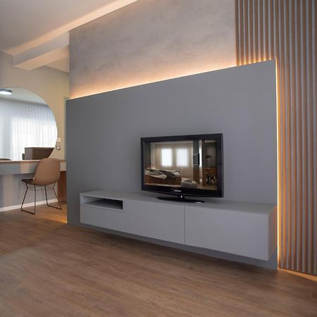 Lux Apartments Pristina Extérieur photo