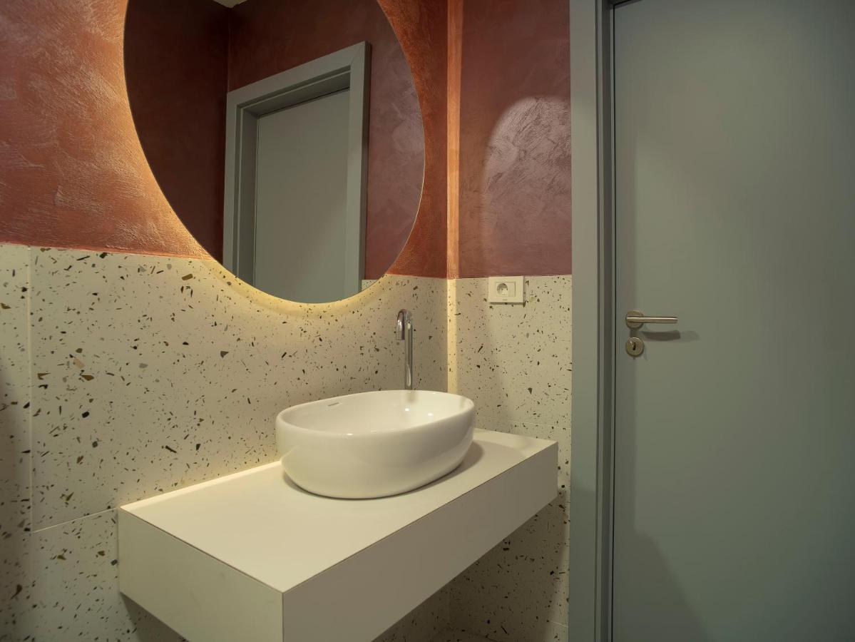 Lux Apartments Pristina Extérieur photo
