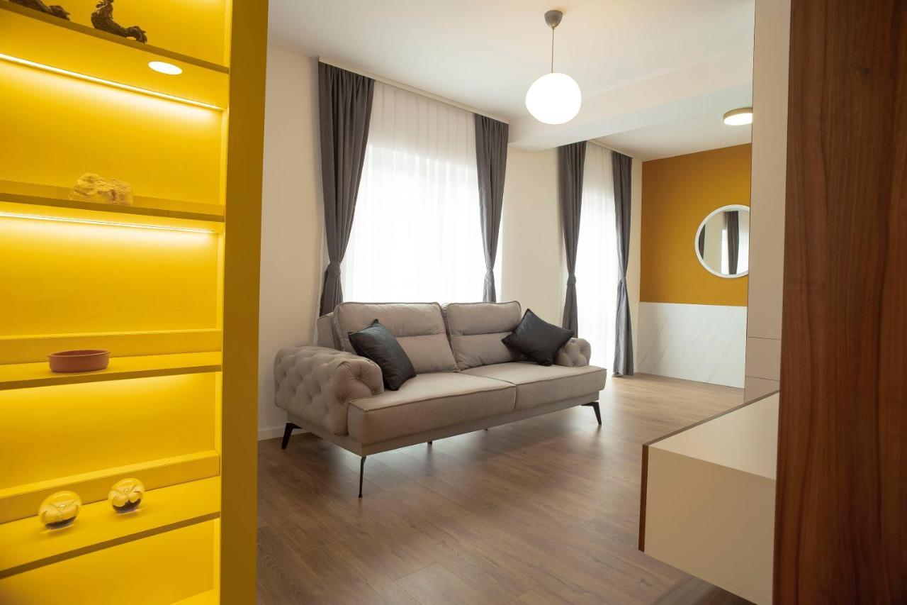 Lux Apartments Pristina Extérieur photo