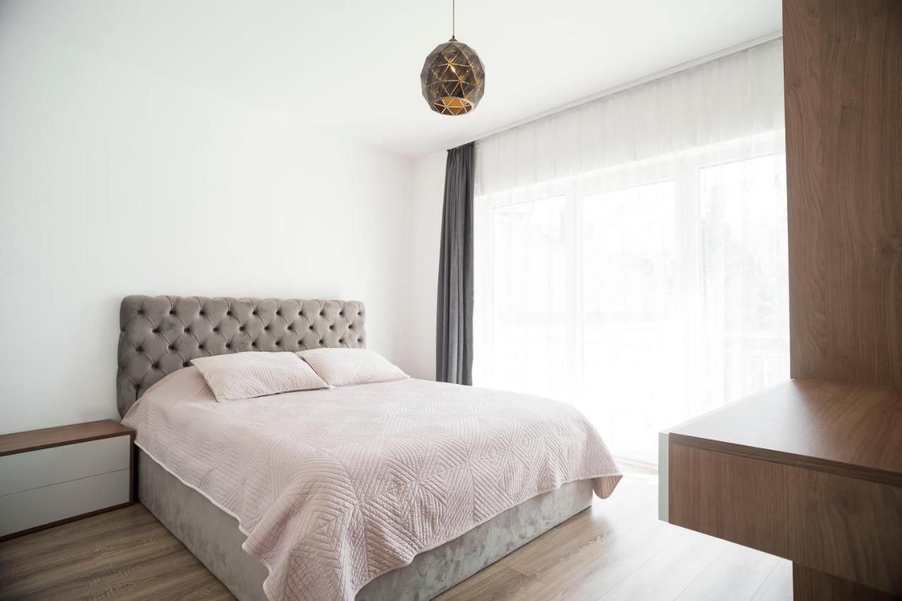 Lux Apartments Pristina Extérieur photo