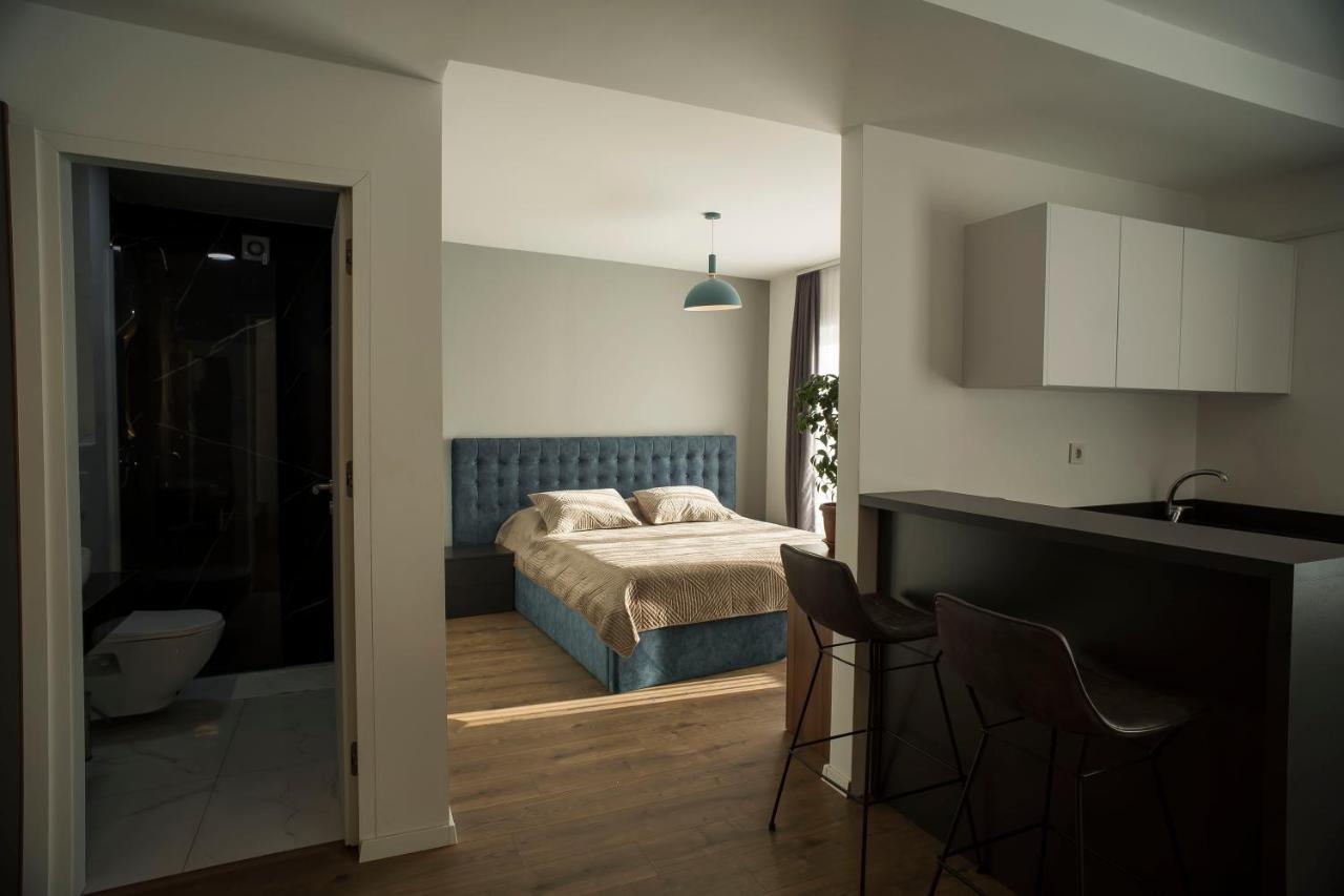 Lux Apartments Pristina Extérieur photo