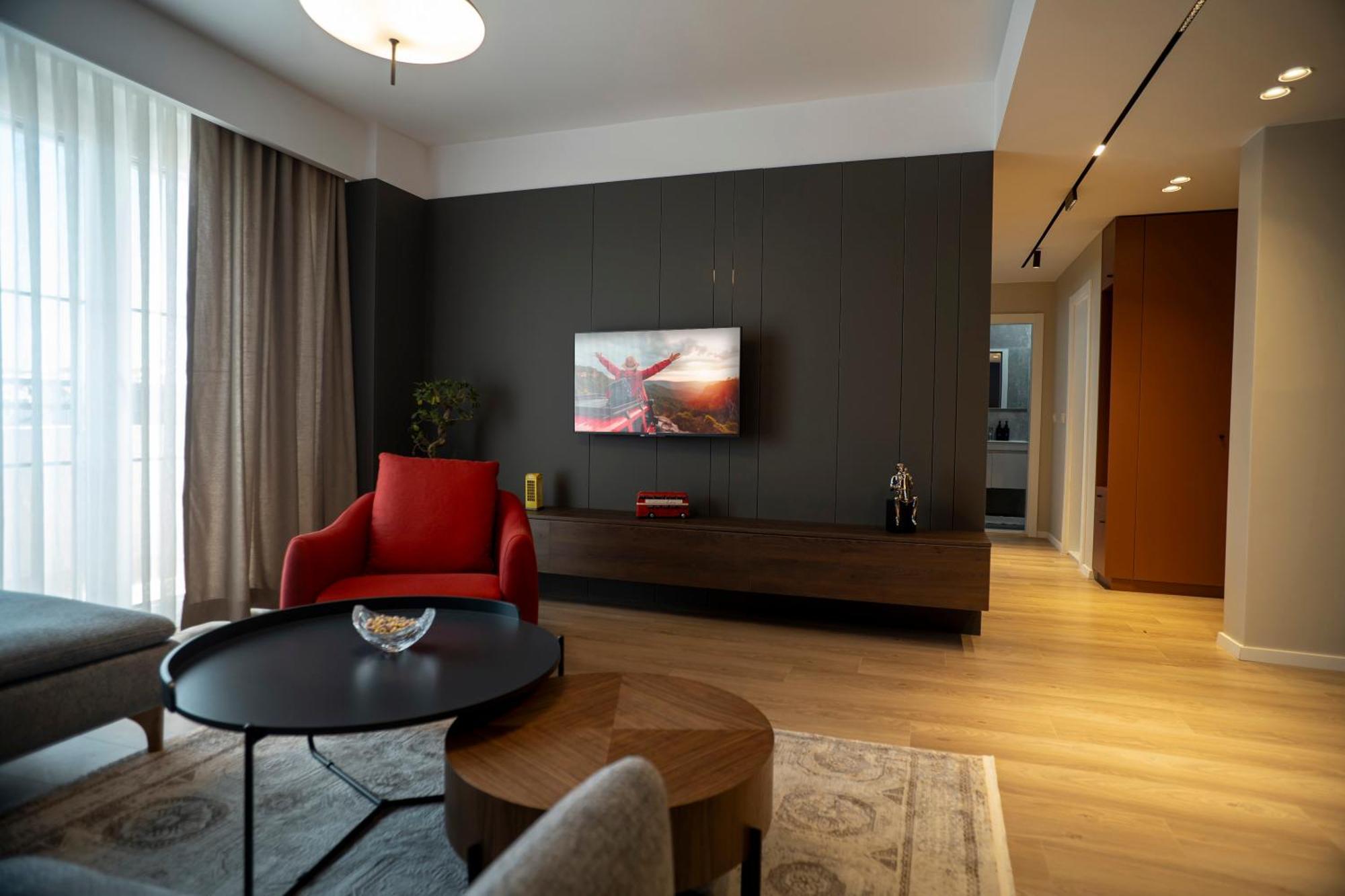 Lux Apartments Pristina Extérieur photo